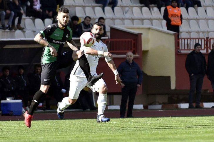 Tff 2. Lig: Gümüşhanespor: 1 - Sakaryaspor: 0 G2