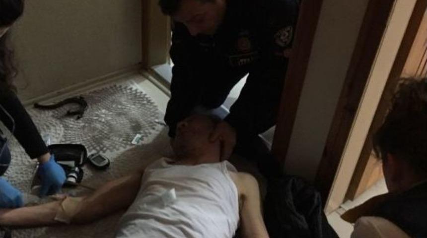 Evinde Şeker Komasına Giren Vatandaşın İmdadına Koştular