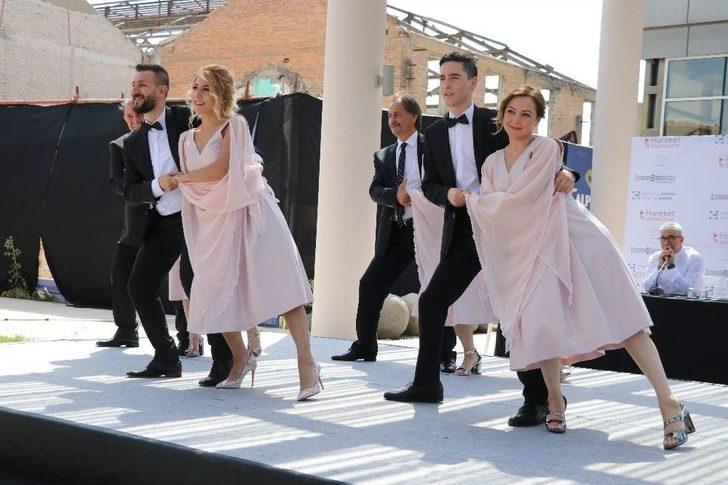 Her 200 Kişiden Birinin Hastalığı As’ye Dans Ederek Dikkat Çektiler G5