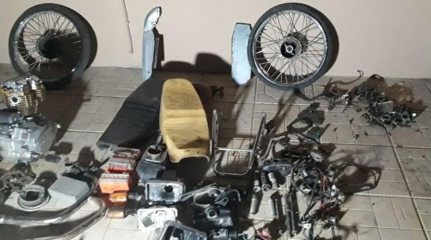 Hırsızlık Deposuna Polis Baskını