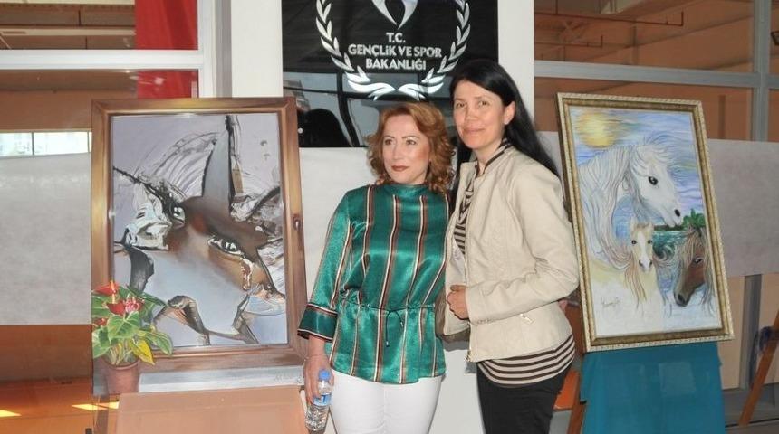 Öğretmenlerden Resim Sergisi