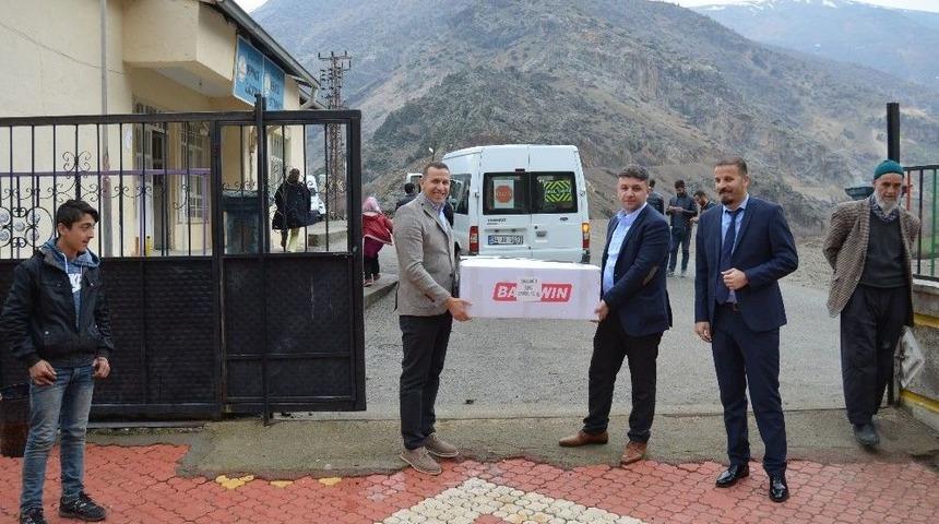 K&ouml;y &Ouml;ğrencilerinin Ayakları Artık Islanmayacak