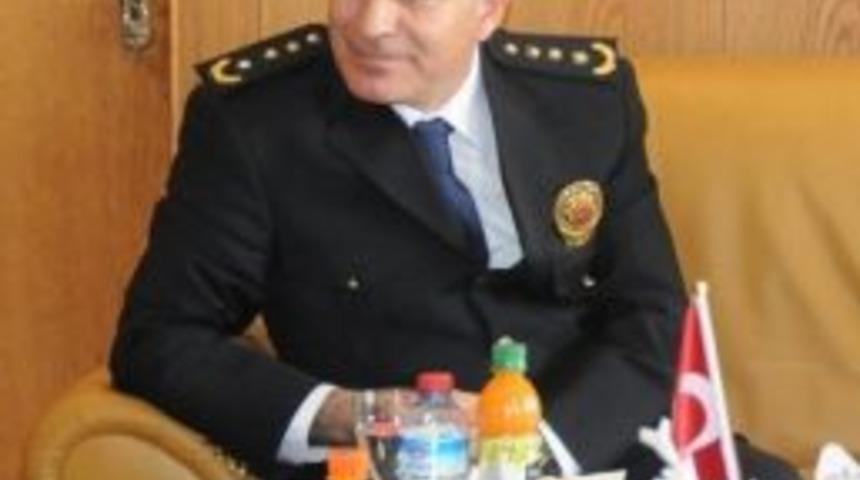 Sd Karttan Emniyet M&uuml;d&uuml;r&uuml; &Ccedil;ıktı