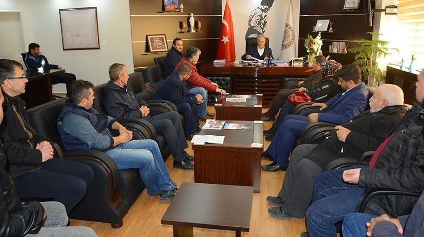 86 Konutlar Sitesi&rsquo;nin Hak Sahiplerinden Başkanı Acar&rsquo;a Teşekk&uuml;r Ziyareti