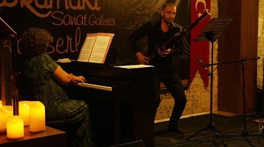 İbramaki&rsquo;de Piyano Ve Fagot Konseri