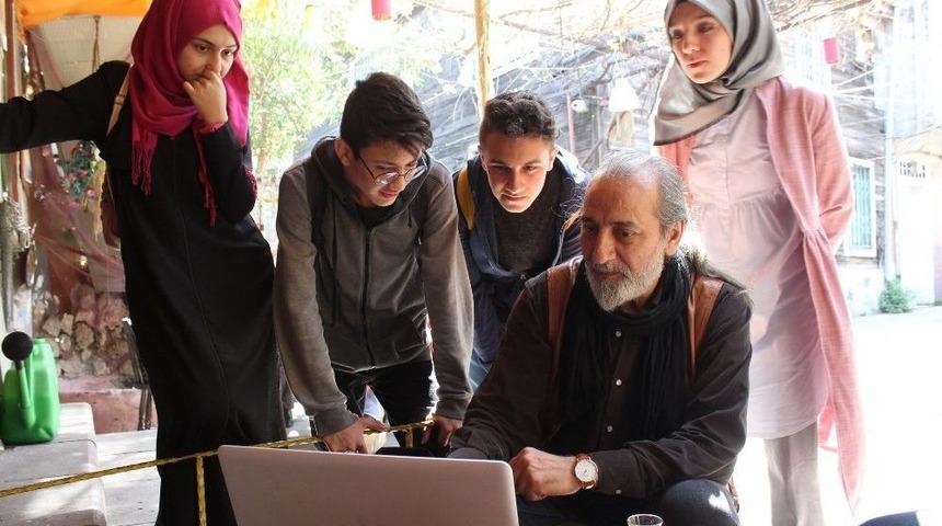 Yazarlık Okulu’nun 2018 Seçkisi Kitap Fuarında