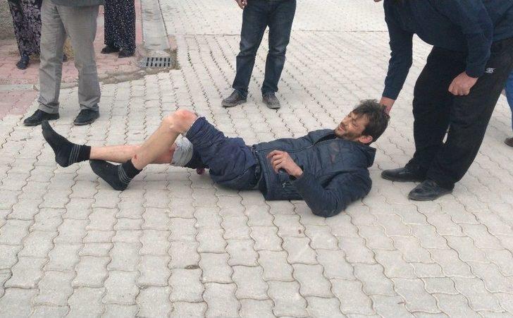 Sokak Ortasında Bacaklarından Vuruldu G1