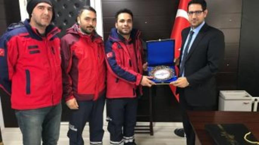 Umke-der&rsquo;den Dr. G&uuml;r&rsquo;e Ziyaret