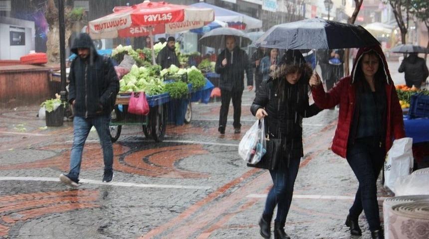 Edirne’de Sağanak Yağış