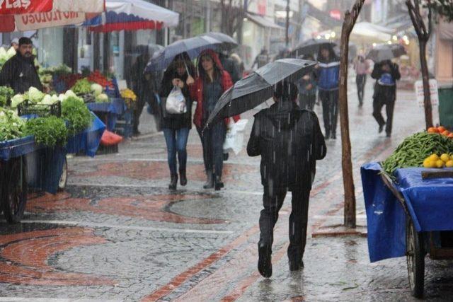 Edirne’de Sağanak Yağış