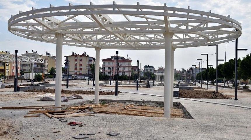 Kepez Kent Meydanı Projesi Devam Ediyor