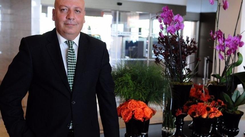 Turoyd Başkanı: "sektör Dışından Gelen Yöneticiler Yüzünden Otelcilik Sektörü Tehlikede"