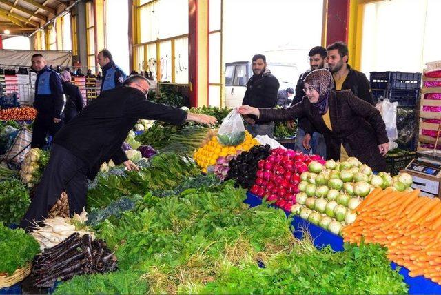 Başkan Toru, Esnaf Ziyaretlerini Sürdürüyor