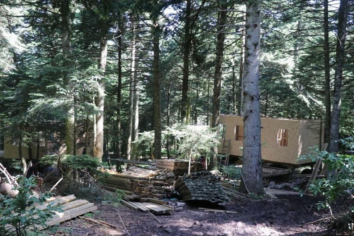 G&ouml;lc&uuml;k Tabiat Parkı&rsquo;na 25 Bungalov Ev İnşa Ediliyor