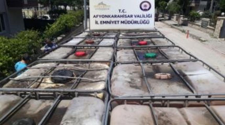 Kaçak Akaryakıt Satan İstasyona Baskın