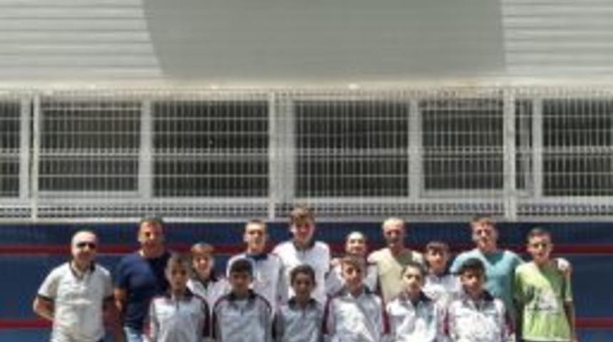 Düzceli Güreşçiler Zonguldak’ta