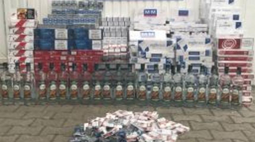 Sakarya’da 6 Bin 237 Paket Kaçak Sigara Yakalandı