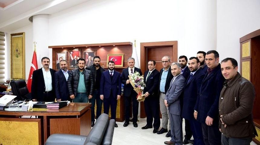 T&uuml;msiad, Başkan &Ccedil;akır&rsquo;ı Ziyaret Etti