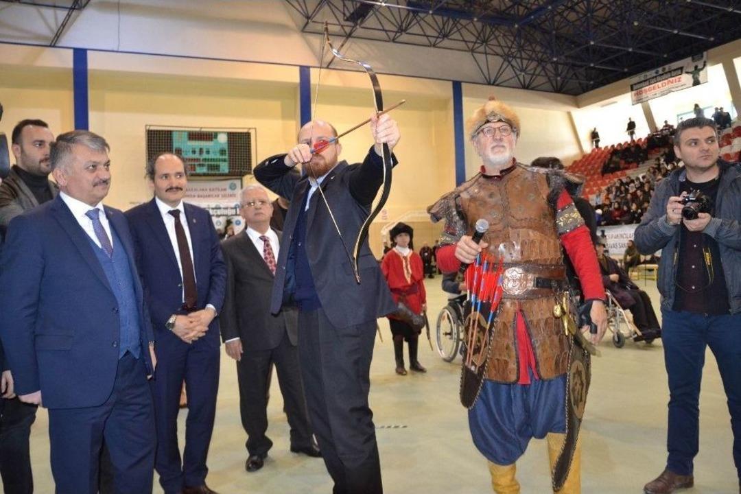 Bilal Erdoğan, Balıkesir&rsquo;de Ok&ccedil;uluk Kursu A&ccedil;ılışına Katıldı