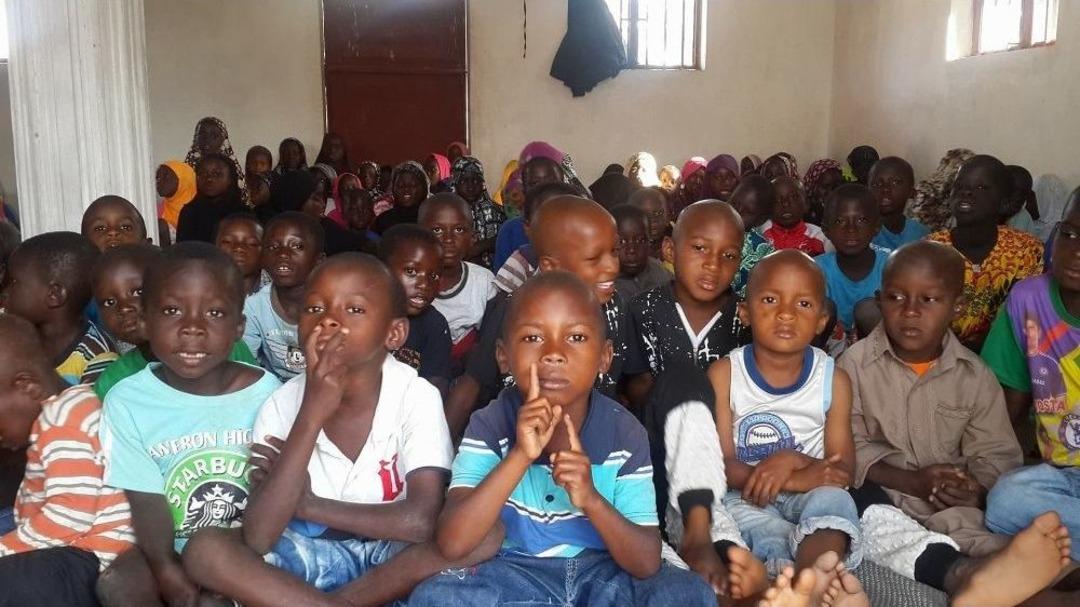 Gambiya&rsquo;yadaki Yetimhane Y&uuml;rekleri Sızlattı