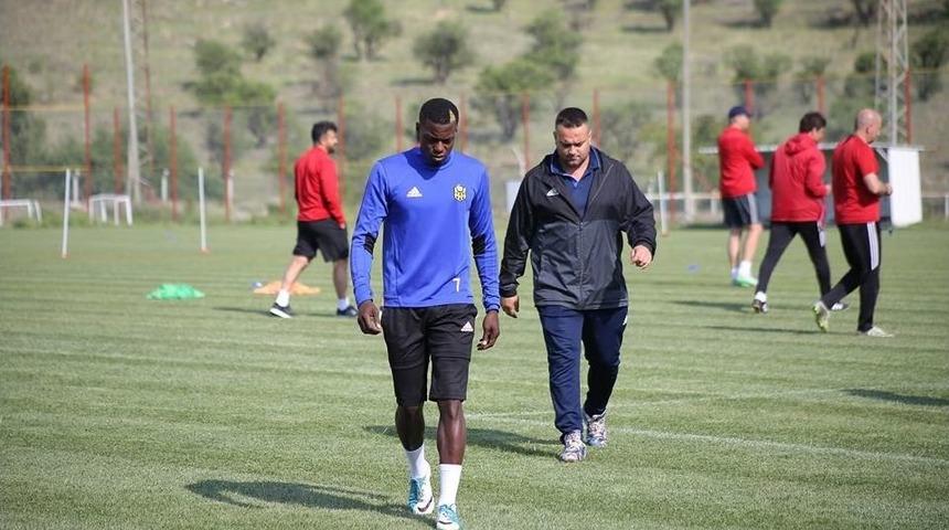 Adem B&uuml;y&uuml;k: &ldquo;46-47 Puanı G&ouml;rebileceğimizi D&uuml;ş&uuml;n&uuml;yordum&rdquo;