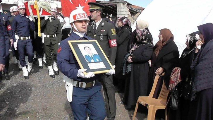 Hava Harp Okulu Son Sınıf Öğrencisi Genç Kız Lösemiye Yenik Düştü G1