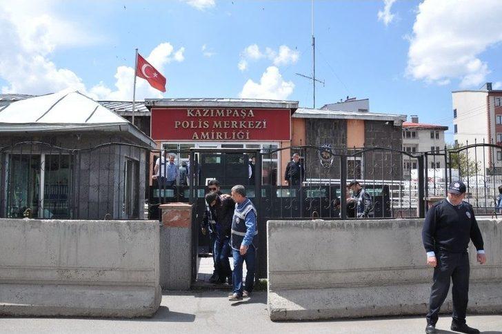 Kars’ta 1 Kişinin Hayatını Kaybettiği Olayın Zanlıları Adliyeye Sevk Edildi G3