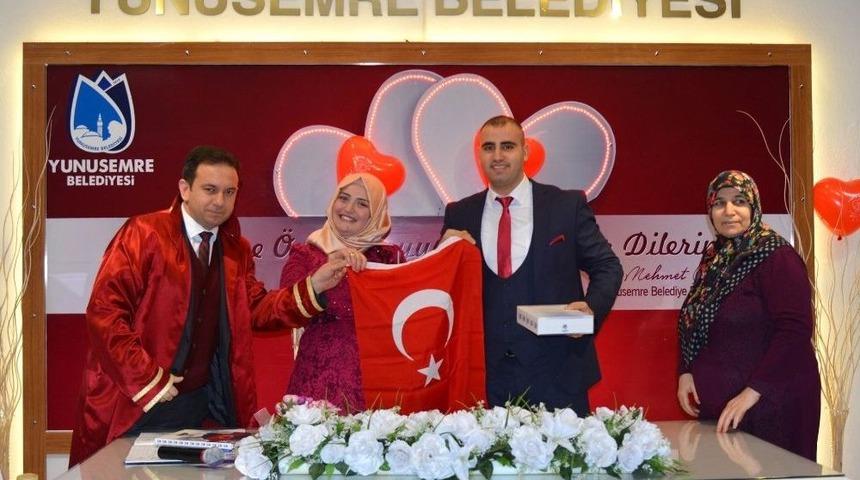 Evlenmek İ&ccedil;in 14 Şubat&rsquo;ı Se&ccedil;tiler