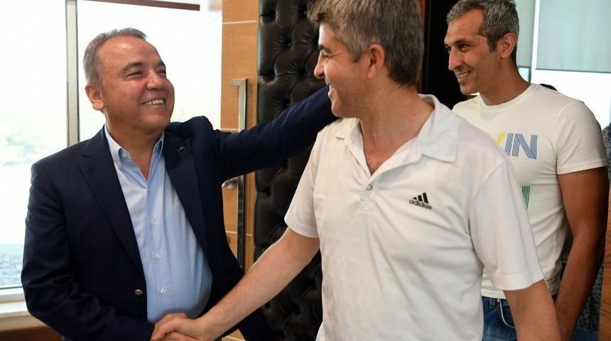 Konyaaltı Belediyespor&rsquo;un Hedefe 3. Lig