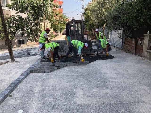 Karesi Sokaklarına Antik Taşlar Döşendi