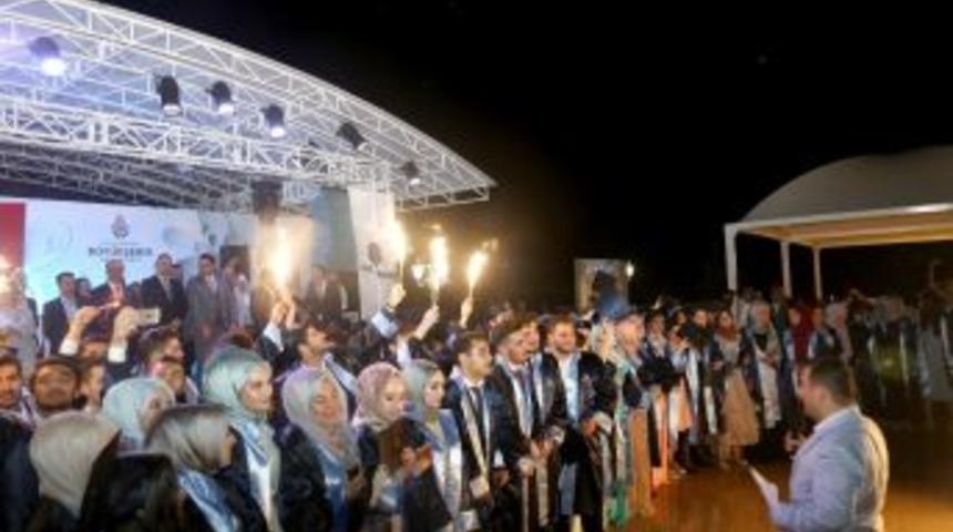 İhlas Koleji, Mezunlarını Coşkuyla Uğurladı