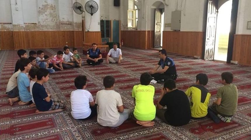 Polis Ekipleri Boğulmalara Karşı Bilgilendirme Yaptı