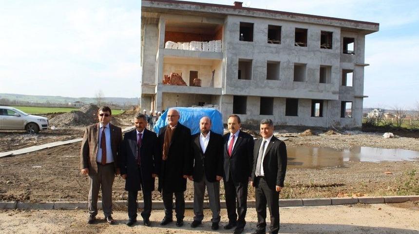 Vali Kaymak Ve Başkanı Yılmaz, Fakülte İnşaatını İnceledi