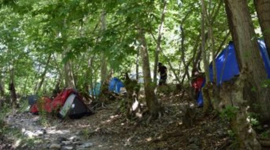 Fotokamp Renkli Görüntülerle Başladı