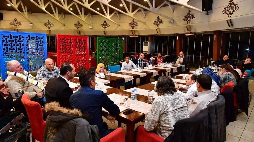 Engelliler &Uuml;nye&rsquo;de Mutlu