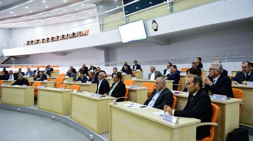 B&uuml;y&uuml;kşehir Belediye Meclisi Toplandı