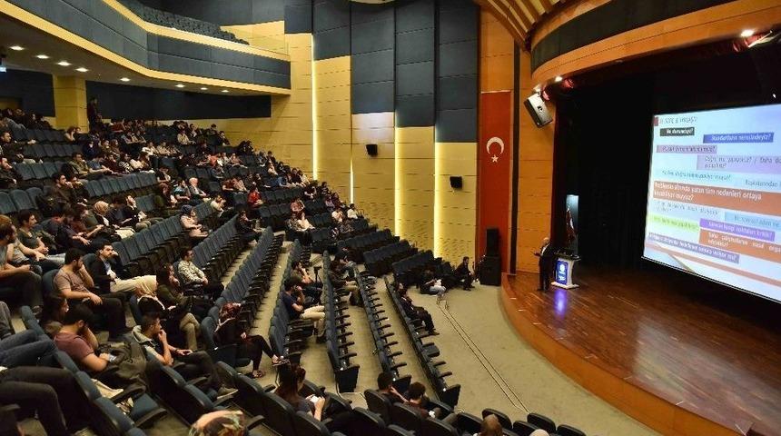 Sa&uuml;&rsquo;de &lsquo;&ccedil;ağımızda Y&ouml;netici Olmak&rsquo; Konulu Konferans D&uuml;zenlendi