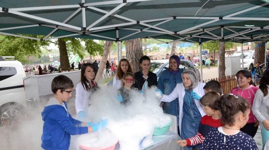 Kartepe&rsquo;de Muhteşem &Ccedil;ocuk Şenliği