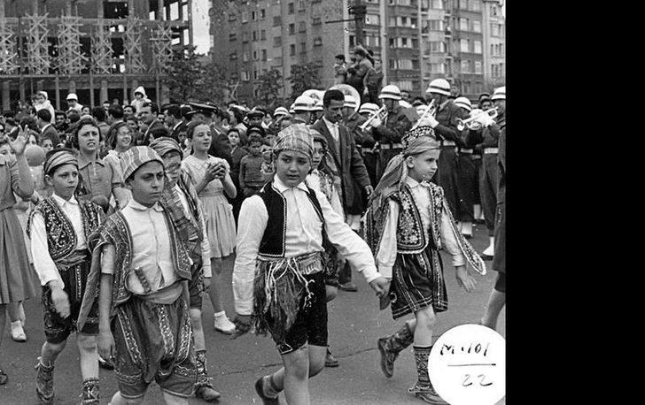 Geçmişten günümüze 23 Nisan  G3