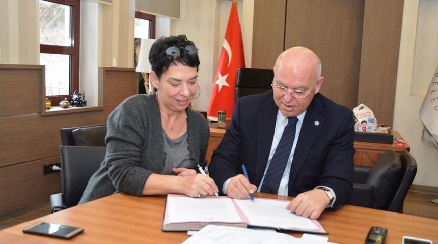 4. Bisanthe Taş Heykel Sempozyumu İ&ccedil;in İmzalar Atıldı