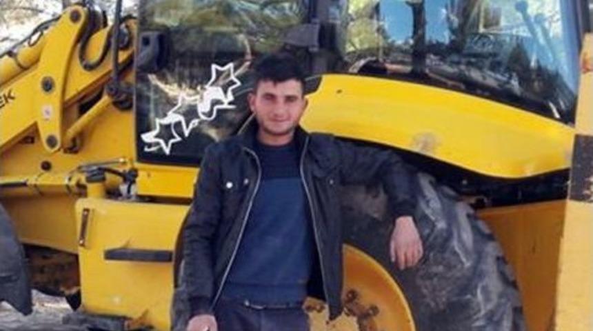 Toprağın Altında Kalan Baba Ve Oğlu &Ouml;ld&uuml;