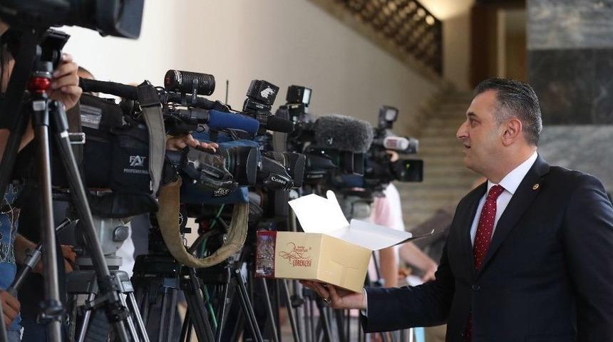 Milletvekili Kayıtları Devam Ediyor