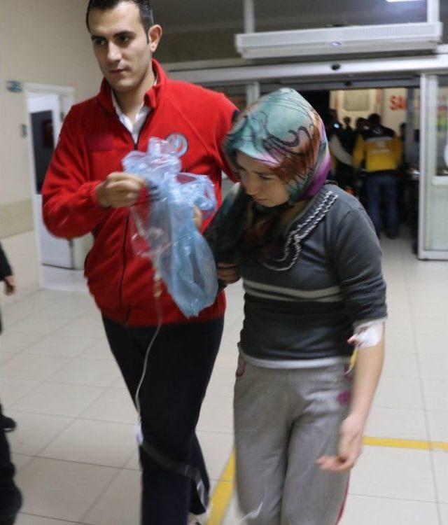 Aksaray’da 14 Öğrenci Gıda Zehirlenmesi Şüphesiyle Hastaneye Kaldırıldı