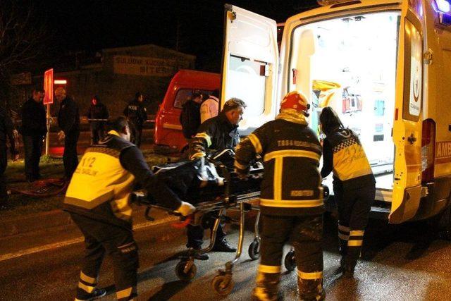 Amasya’da Yolcu Otobüsüyle Minibüs Çarpıştı: 1 Ölü, 4 Yaralı