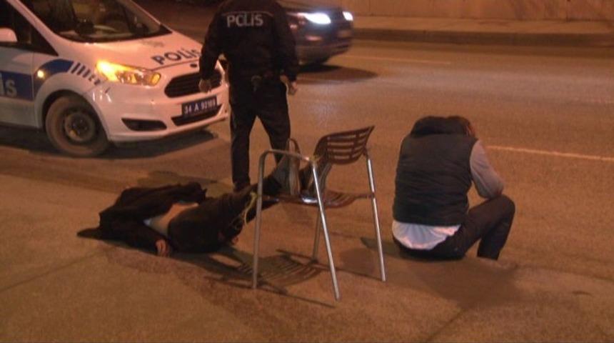 Otomobil Belediye Otob&uuml;s&uuml;ne Arkadan &Ccedil;arptı: 2 Yaralı