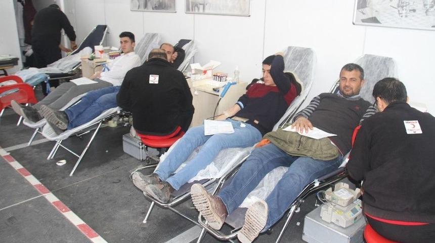 Malazgirt&rsquo;te Kan Bağışı Kampanyası