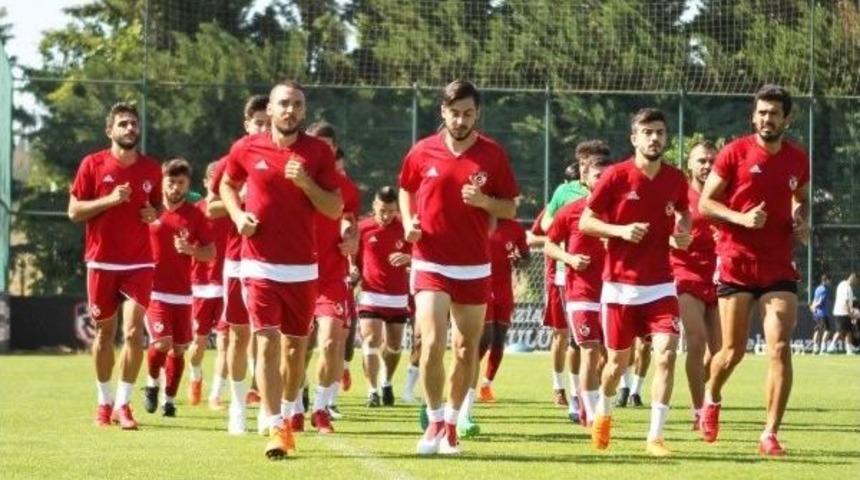 Gazişehir Yeni Sezon Hazırlıklarını S&uuml;rd&uuml;r&uuml;yor