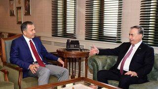 Gaziantep Valisine Galatasaray Forması