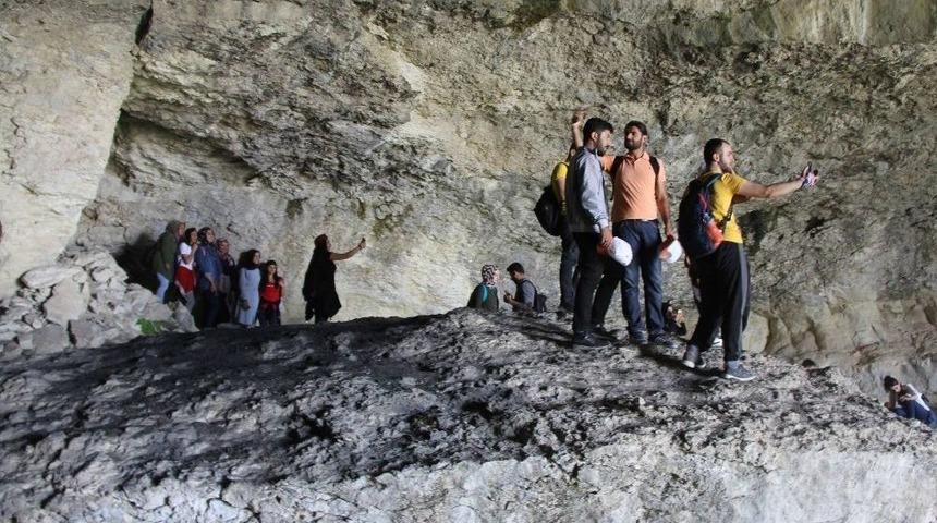 Dağcılık Ve Kış Sporları Topluluğundan Bahar Y&uuml;r&uuml;y&uuml;ş&uuml;