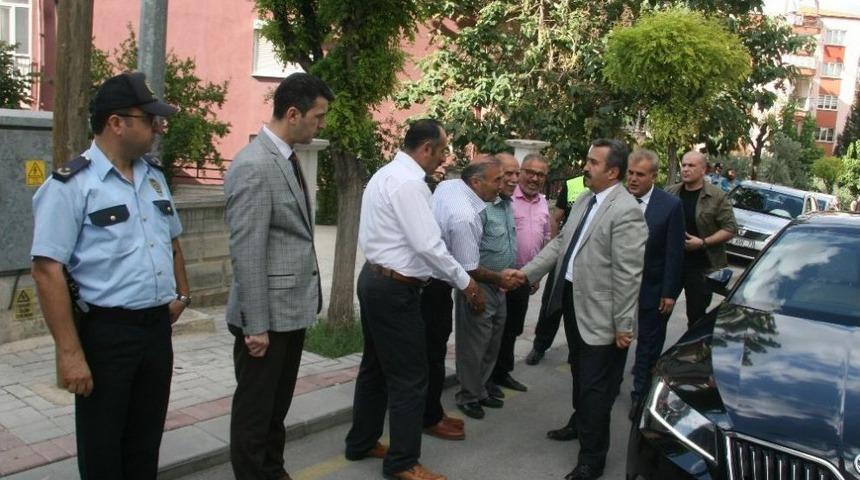 Denizli Emniyet M&uuml;d&uuml;r&uuml; Demir Vatandaşlarla Buluştu